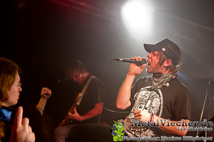 Christoph Von Freydorf from Emil Bulls wearing Barmetal La Catrina Tee
