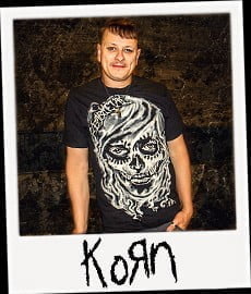 Ray Luzier of KoRn wearing Skull Art Tee