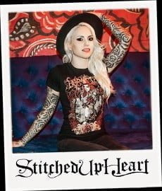 Mixi Alecia Demner from Stichted wears Cowgirl Tee